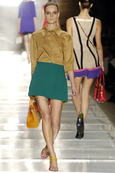 Look 22